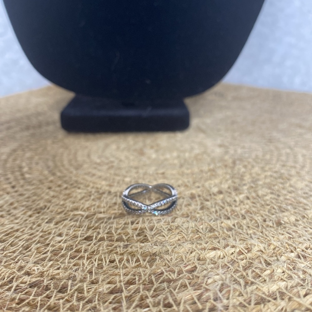 Pandora 925 ALE silver ring faux diamonds cz